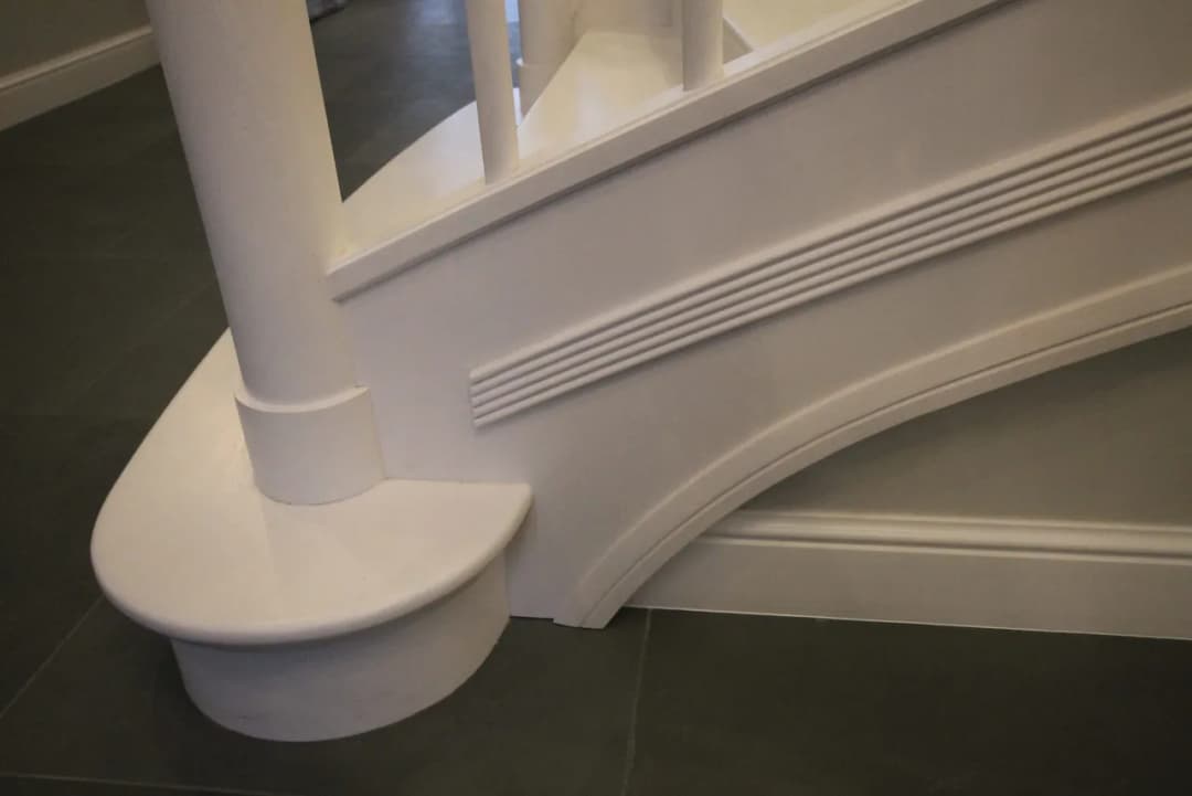 Jaki kolor schodów wybrać, aby uniknąć błędów w aranżacji?